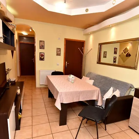 Casa Tudor 3*
